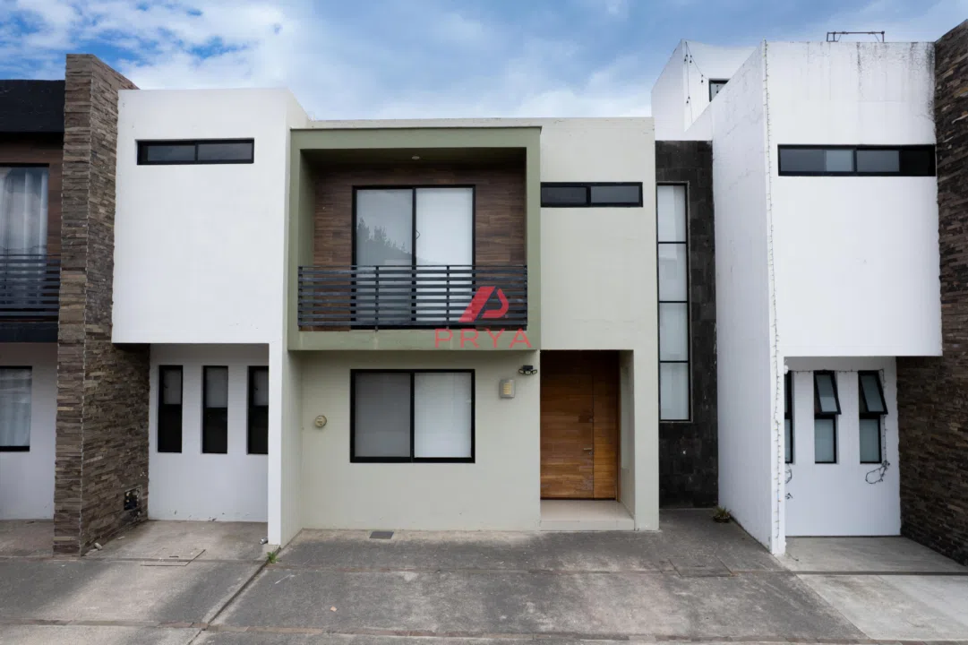 Casa en Venta Bosques de Santa Anita Tlajomulco Fraccionamiento Naturezza