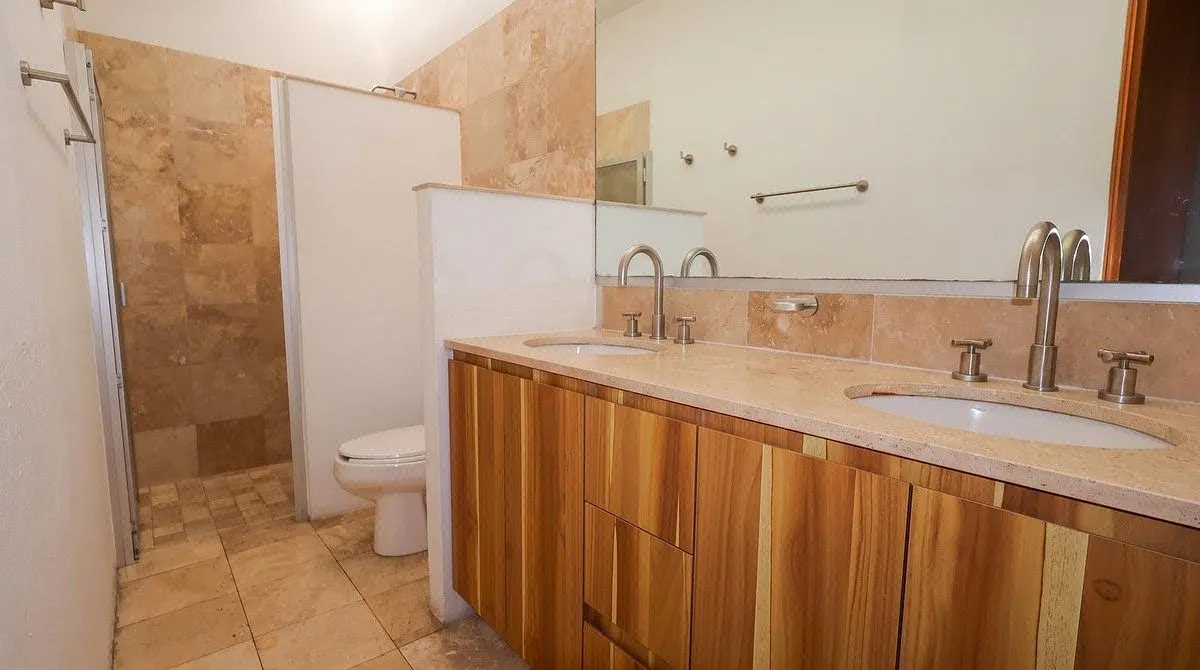 Foto 4 de Casa en Venta, Col. Colomos Providencia, Guadalajara, Jalisco.