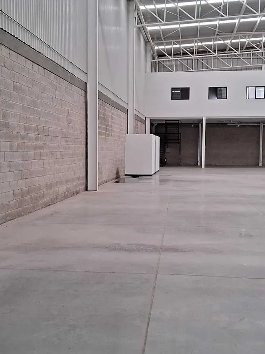 Foto 4 de Nave industrial en renta en Tesistan