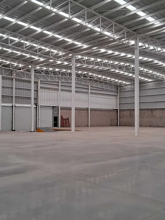 Foto 8 de Nave industrial en renta en Tesistan