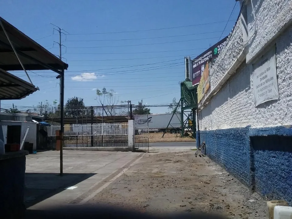 Foto 2 de Bodega Industrial en Calz. Lázaro Cárdenas 540, Hacienda de Vidrio, San Pedro Tlaquepaque, Jalisco.