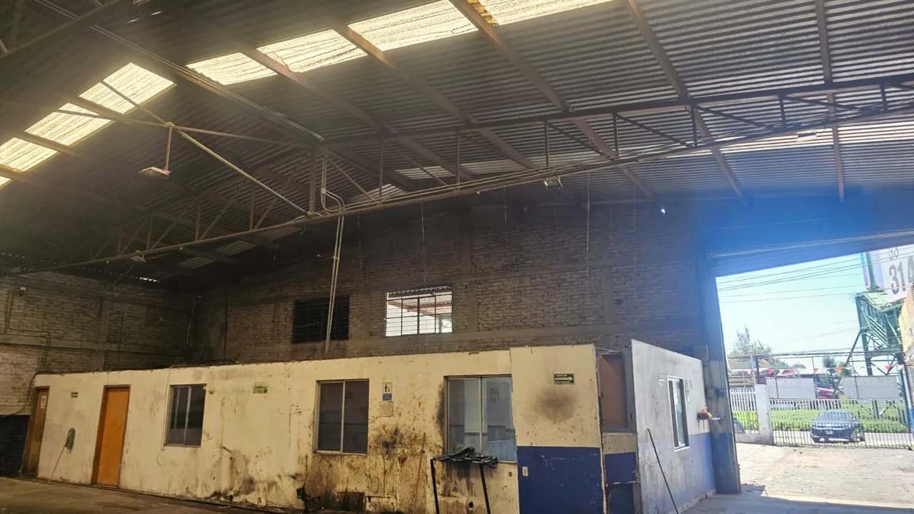Foto 6 de Bodega Industrial en Calz. Lázaro Cárdenas 540, Hacienda de Vidrio, San Pedro Tlaquepaque, Jalisco.