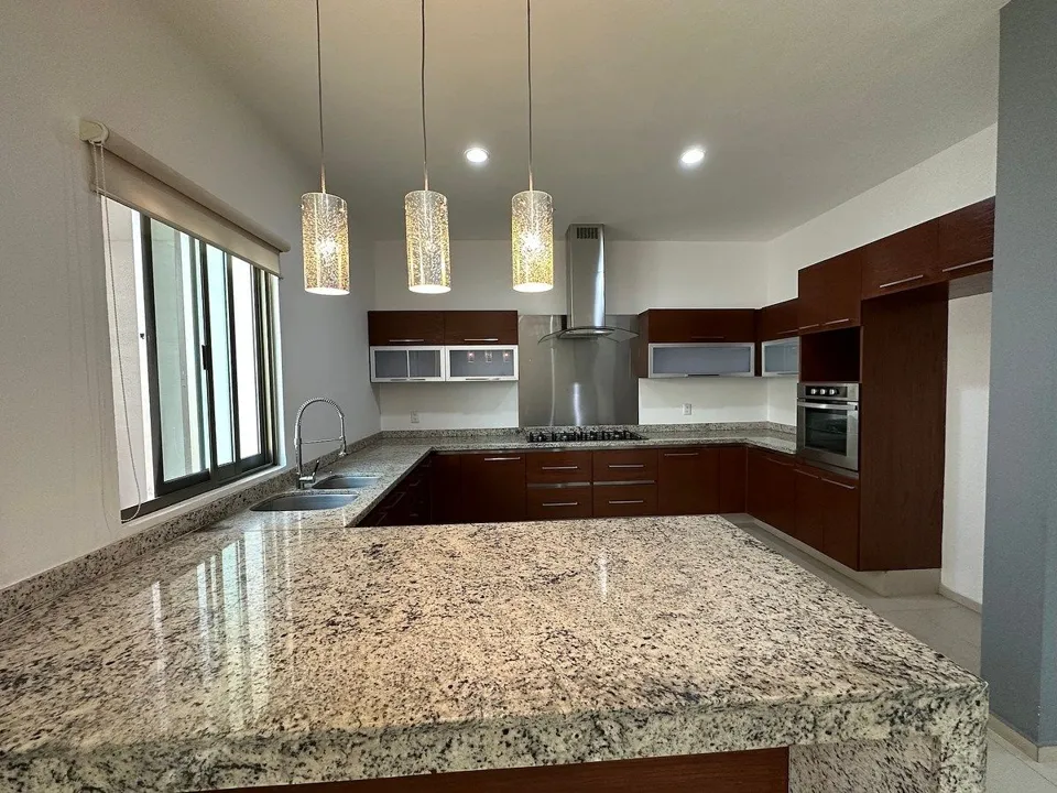 Foto 4 de Casa en renta en Condominio Los Almendros, Zapopan