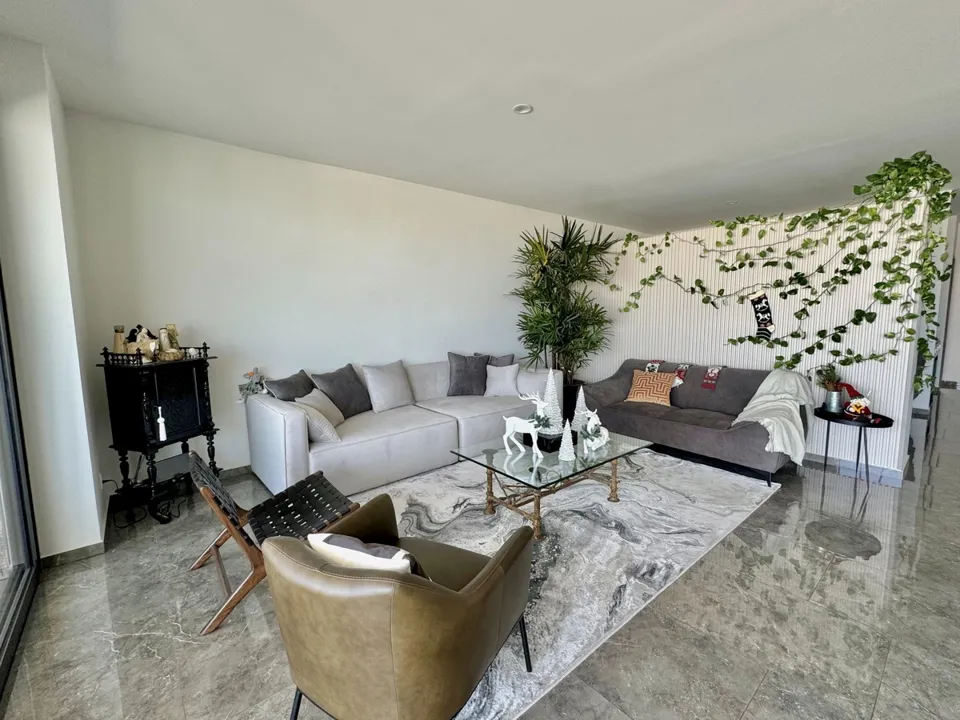 Foto 3 de Penthouse en Venta en Jardines del Bosque - Vive Pethouse 2402