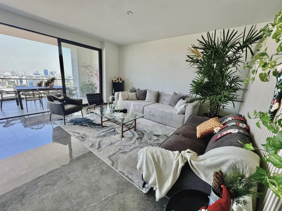 Foto 4 de Penthouse en Venta en Jardines del Bosque - Vive Pethouse 2402