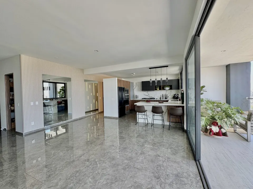 Foto 5 de Penthouse en Venta en Jardines del Bosque - Vive Pethouse 2402