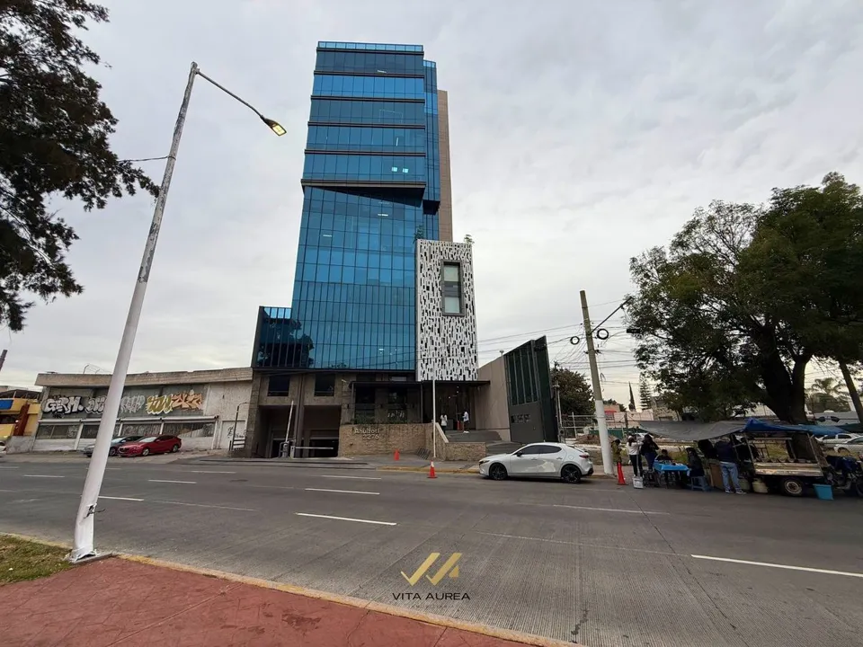 Foto 4 de Oficinas en Renta en Torre Ganesh, a 5 Min de Plaza La Perla