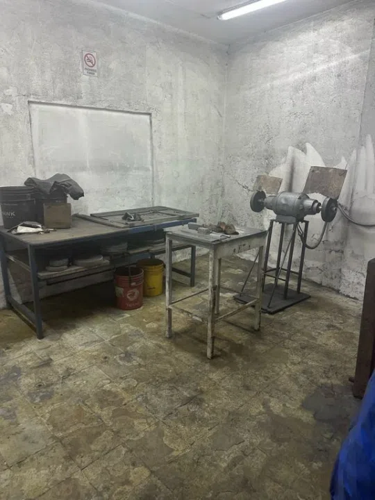 Foto 5 de Local en venta en El Rosario