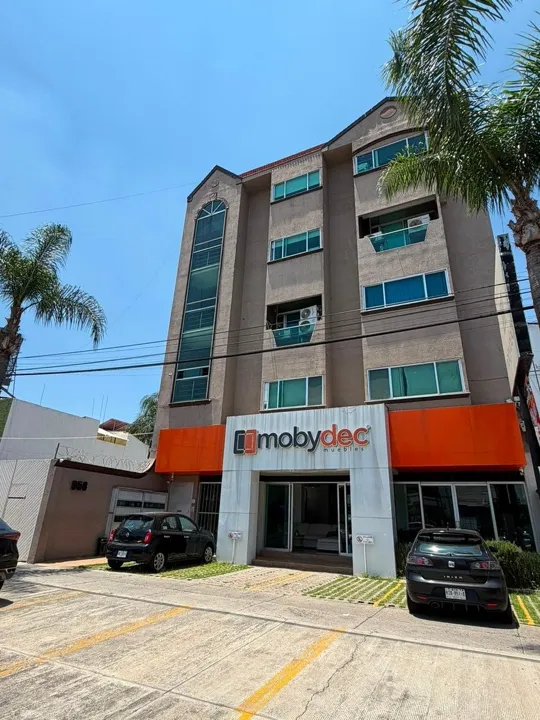 Varias oficinas La Estancia  en renta | Patria entre  Robert Schuman y Bethoven