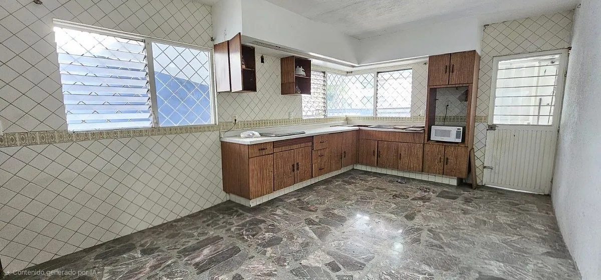 Foto 6 de CASA CON USO MIXTO SOBRE AV HIDALGO