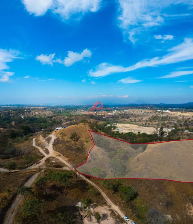 Terreno en venta La Primavera Zapopan | 2,462 m² | Vista Panorámica