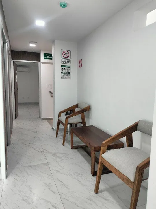 Foto 4 de Consultorios u Oficinas Nuevas en Col Chapalita
