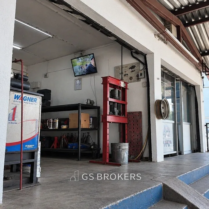 Foto 9 de LOCAL COMERCIAL EN VENTA EN LATERAL PERIFÉRICO NORTE