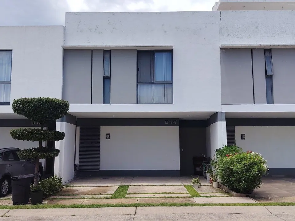 ¡CASA EN VENTA LAS GRULLAS RESIDENCIAL!