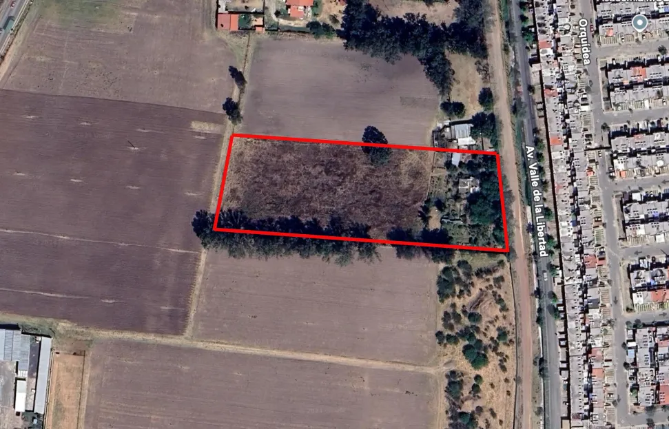 Foto 3 de Terreno Amplio para Desarrollo en Col Lomas del Sur