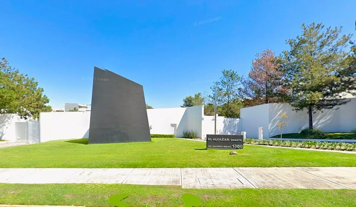 Terreno en Venta El Alcazar Oriente 368 m2, oportunidad