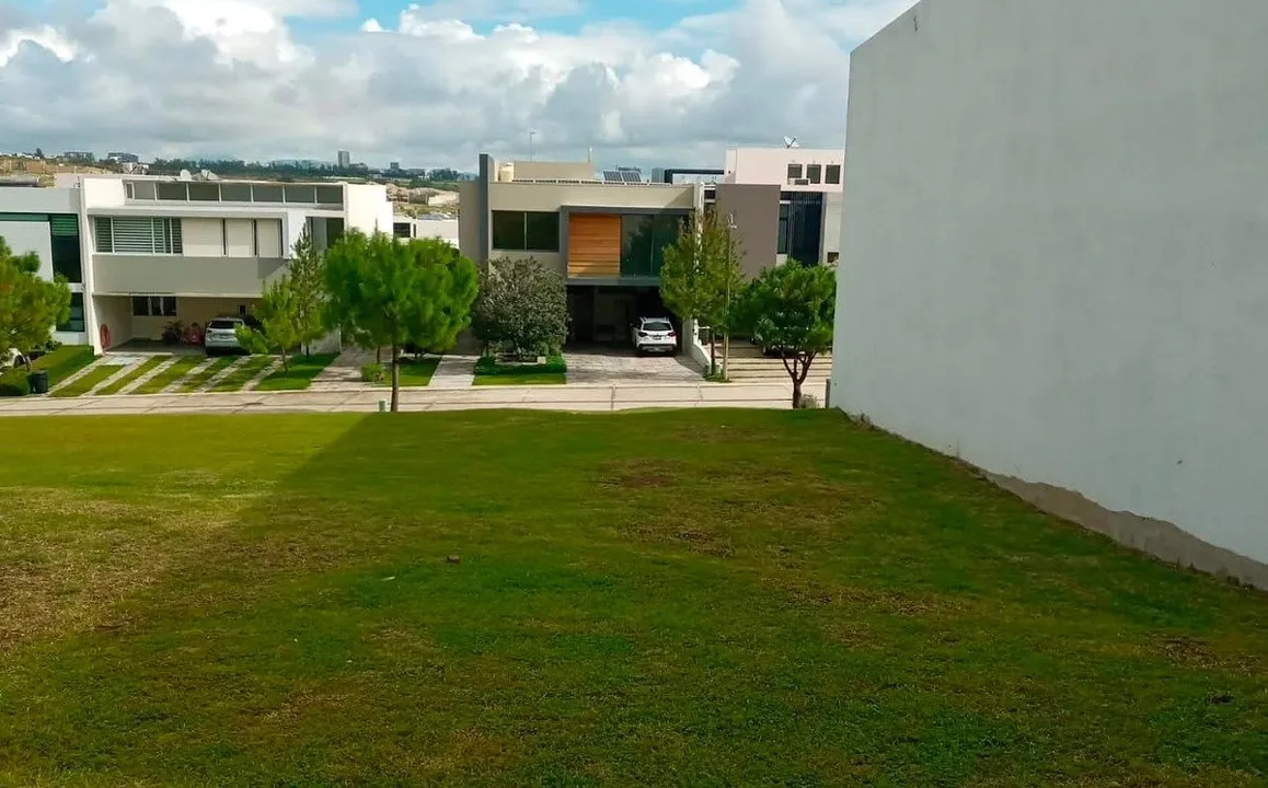 Foto 7 de Terreno en Venta El Alcazar Oriente 368 m2, oportunidad