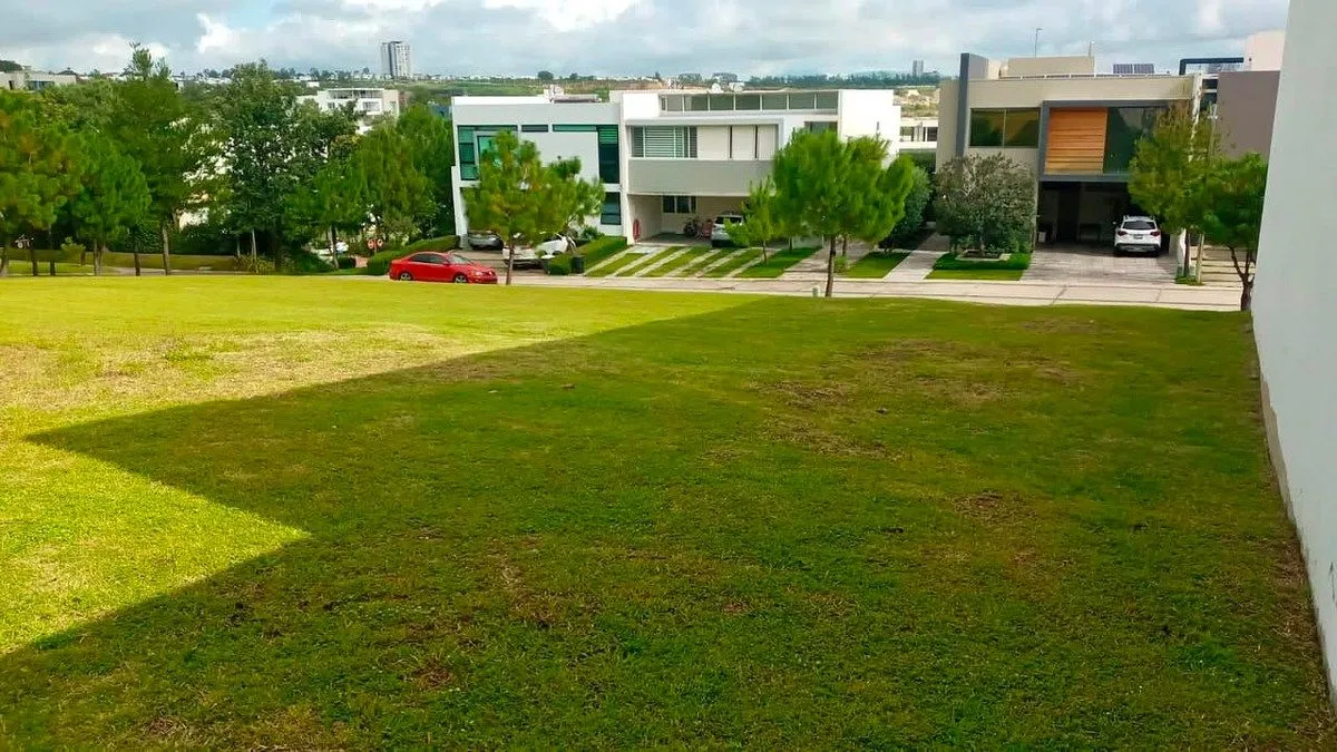 Foto 8 de Terreno en Venta El Alcazar Oriente 368 m2, oportunidad