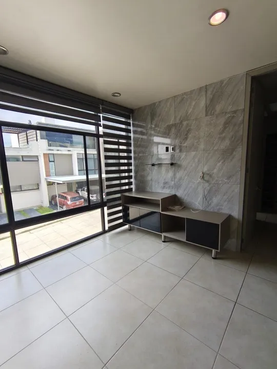 Foto 7 de CASA EN RENTA-BELLATERRA CUMBRES PLATINO