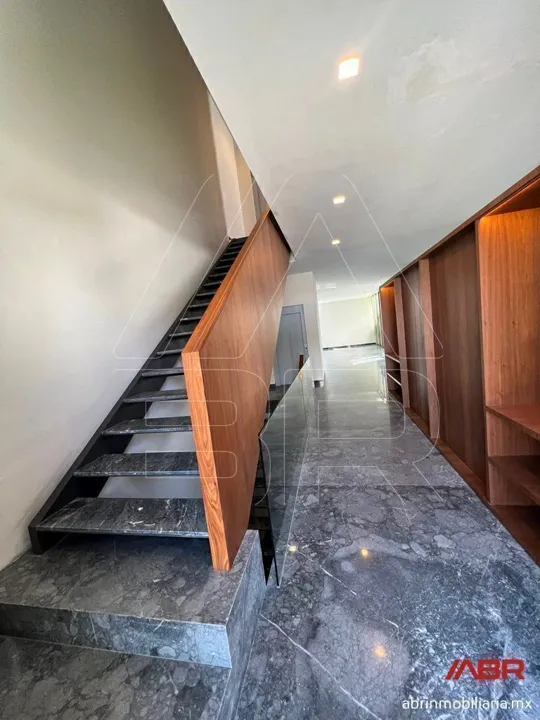 Foto 3 de RESIDENCIA NUEVA EN PUERTA LAS LOMAS 4 RECAMARAS ELEVADOR