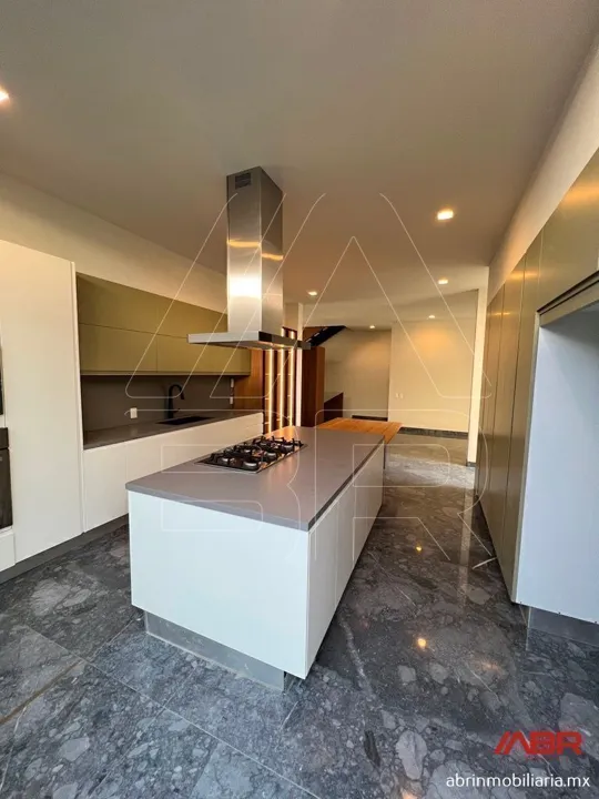 Foto 4 de RESIDENCIA NUEVA EN PUERTA LAS LOMAS 4 RECAMARAS ELEVADOR