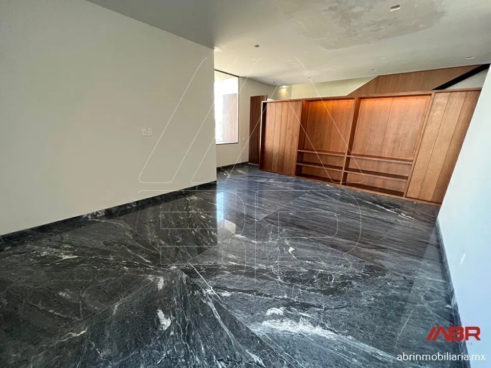 Foto 7 de RESIDENCIA NUEVA EN PUERTA LAS LOMAS 4 RECAMARAS ELEVADOR