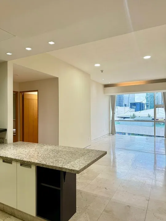 Foto 3 de DEPARTAMENTO VENTA TORRE VIDA ANDARES IDEAL PARA REMODELAR