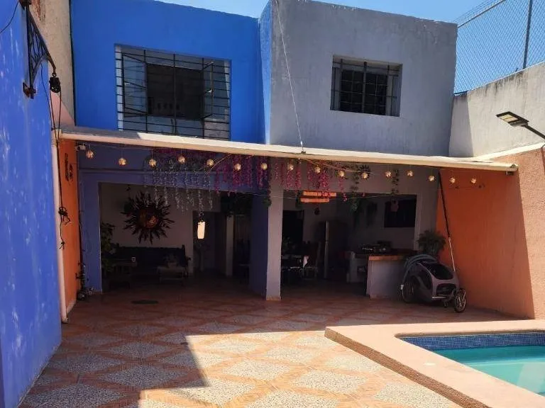 Casa en venta en Calle Álvaro Obregón, Oblatos, Guadalajara
