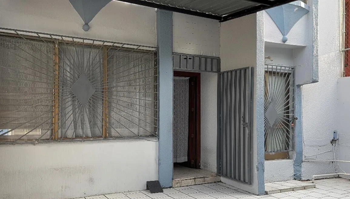 Casa en venta bien comunicada en Jardines de la Cruz, Guadalajara.