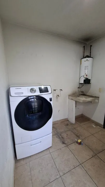 Foto 7 de Casa en Venta en Zapopan | 3 Recámaras + Estudio | 130 m² de Construcción