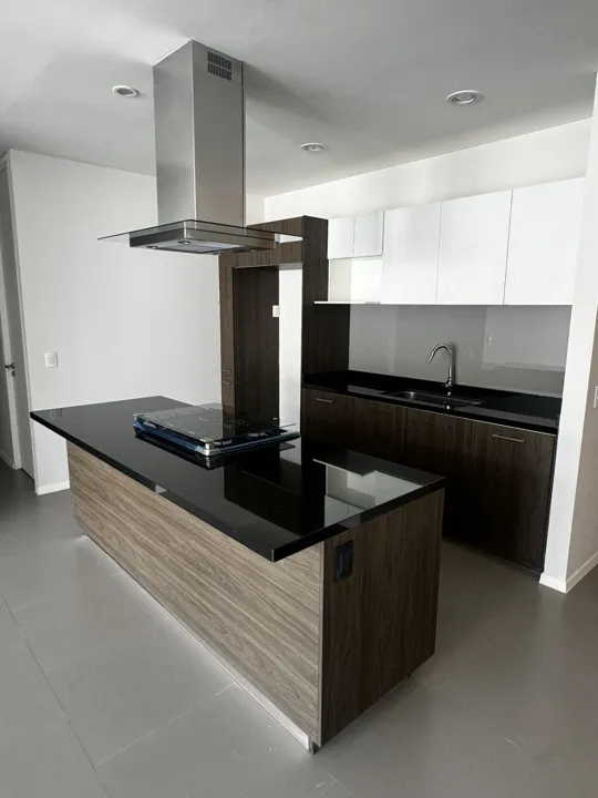 Foto 2 de Departamento en venta en Hispania en Fracc. La Rioja