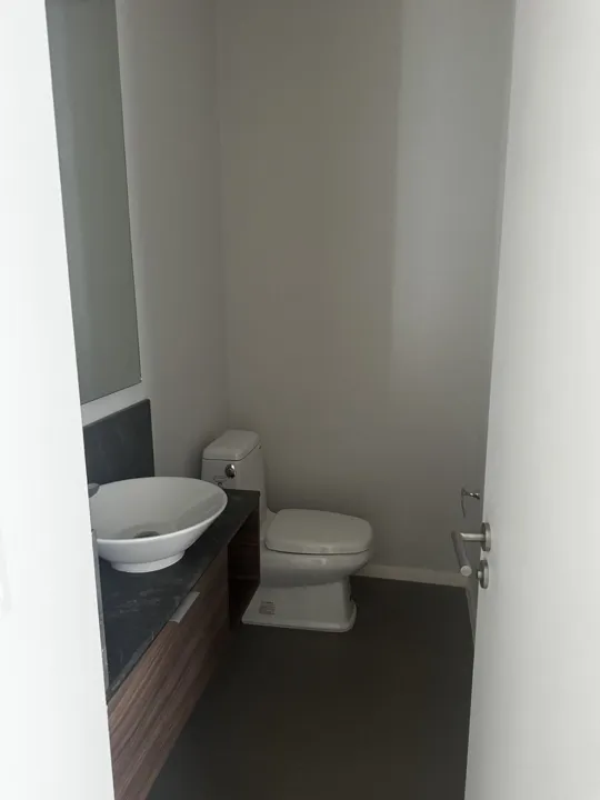 Foto 4 de Departamento en venta en Hispania en Fracc. La Rioja