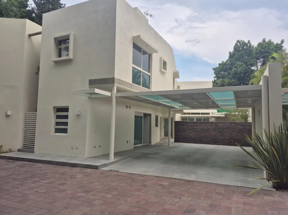 Casa en Renta, Col. Jacarandas, Zapopan, Jalisco