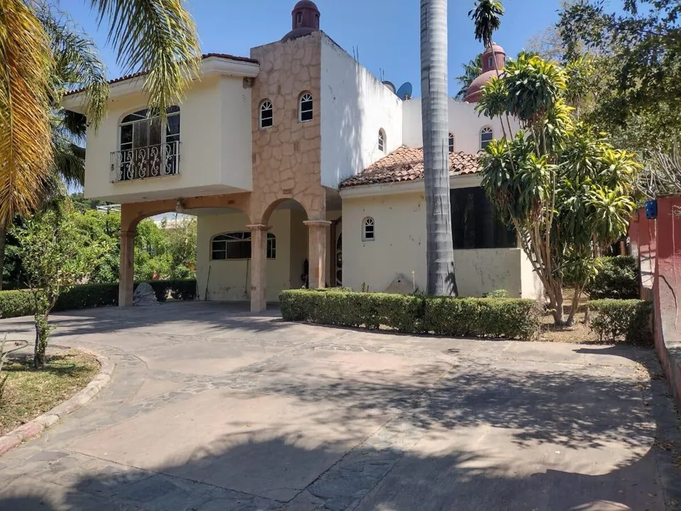 Casa en Venta en Las Cañadas - Blv de San Isidro Sur 1615