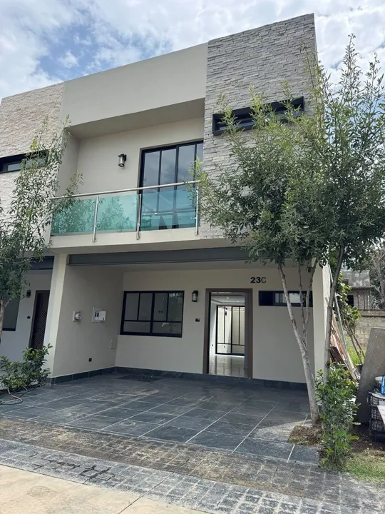 Foto 2 de CASA NUEVA EN VENTA LISTA PARA ESTRENAR | COTO VITANA RESIDENCIAL | $5’900,000
