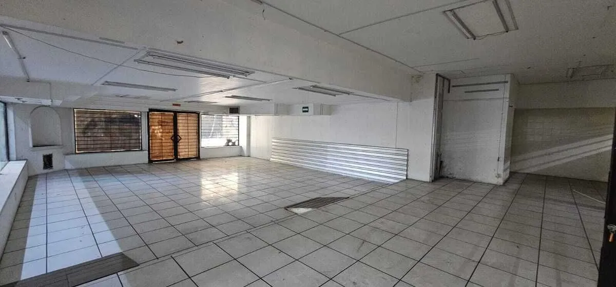 Foto 3 de LOCAL COMERCIAL EN EL CENTRO DE GUADALAJARA