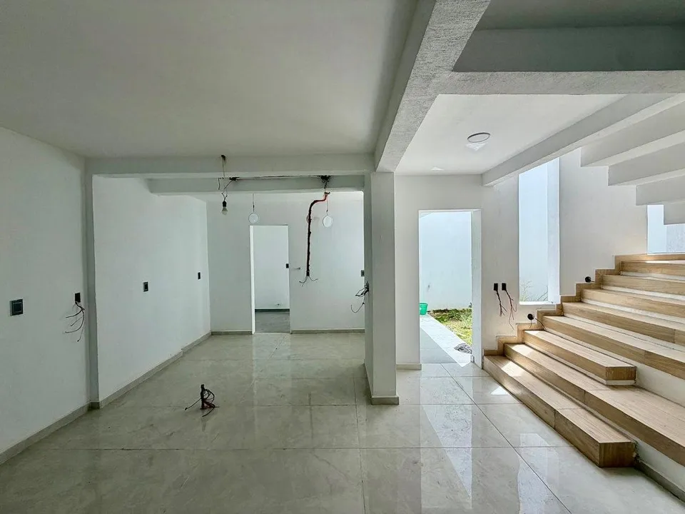 Foto 5 de Casa Nueva En Venta En Col. Jardínes Alcalde, Guadalajara