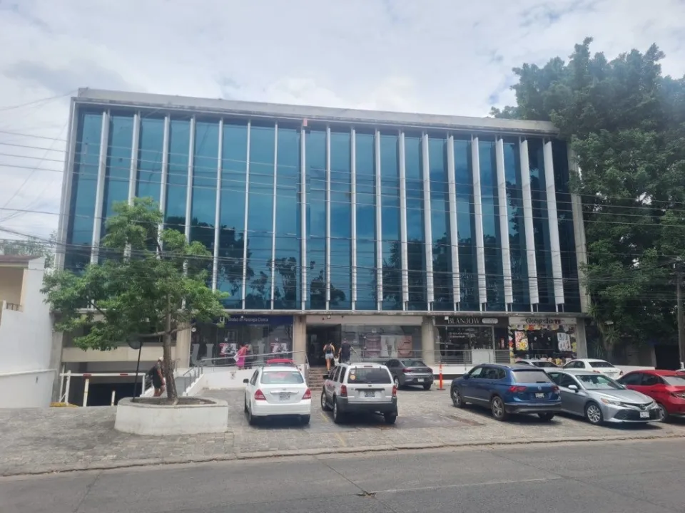 Foto 2 de Oficina en venta en Avenida Nicolás Copérnico, Arboledas, Zapopan