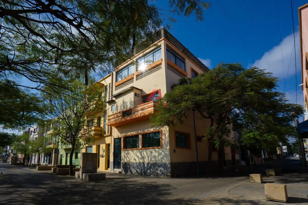 Edificio en Venta en el Centro de Guadalajara | Alto Flujo y Alta Demanda