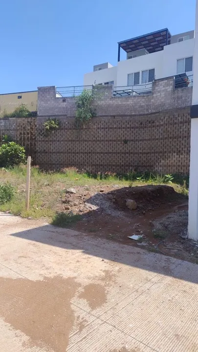 Foto 4 de Excelente terreno en coto Latemar, Zimaltá