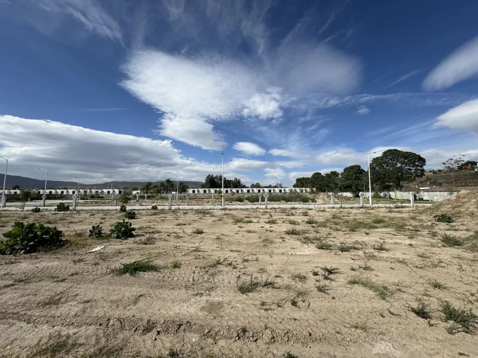 Terreno de oportunidad en condominio consolidado al sur de ZMG.