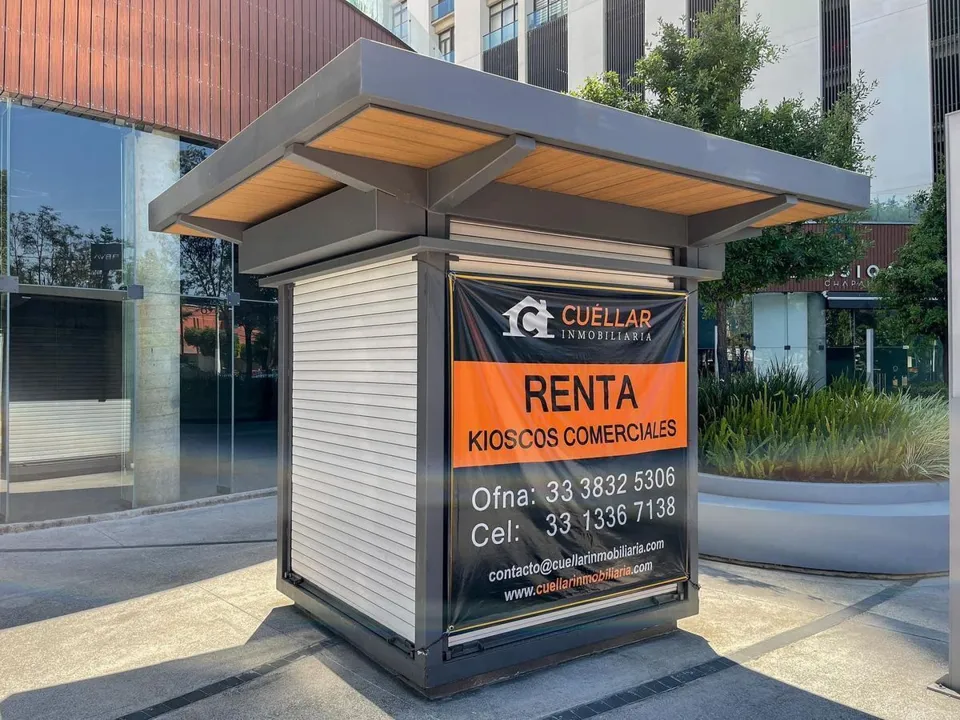 KIOSCO COMERCIAL EN RENTA EN CLASSIQA CHAPALITA
