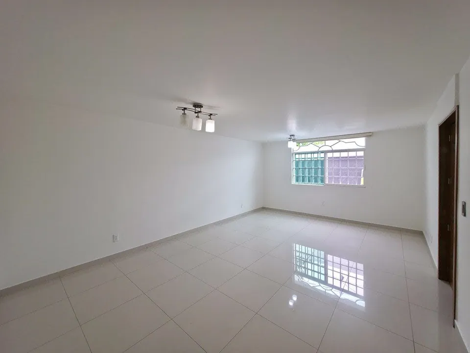 Foto 4 de Casa en Venta en Santa Mónica, Guadalajara