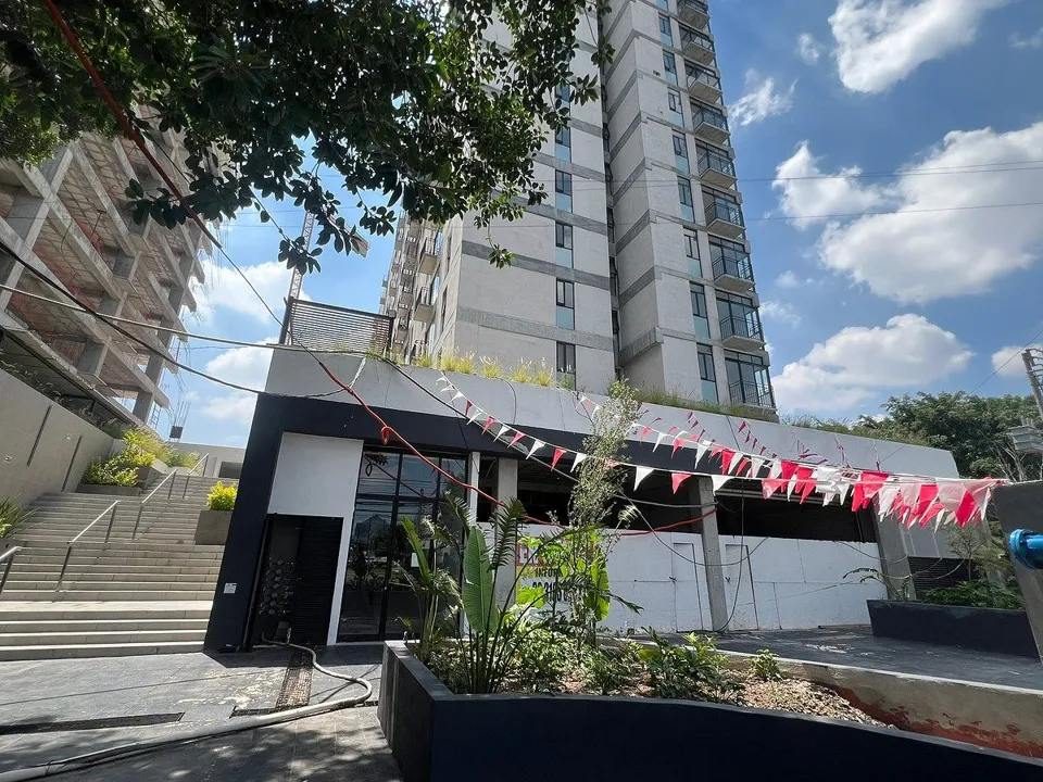 Local Comercial Renta Gobernador Curiel