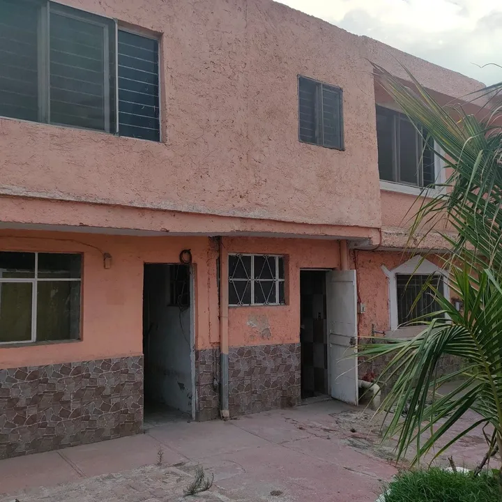 🏡 ¡AMPLIA CASA EN RENTA! IDEAL PARA FAMILIAS GRANDES O EMPRESAS 🏢