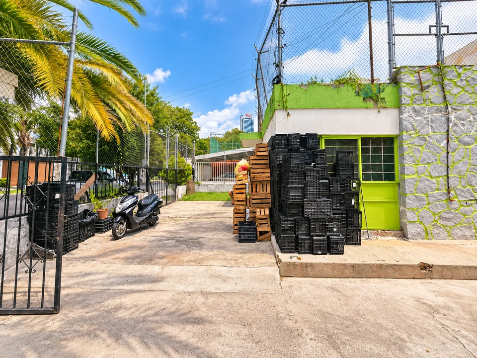 Foto 4 de Terreno en venta en Colonia Chapalita