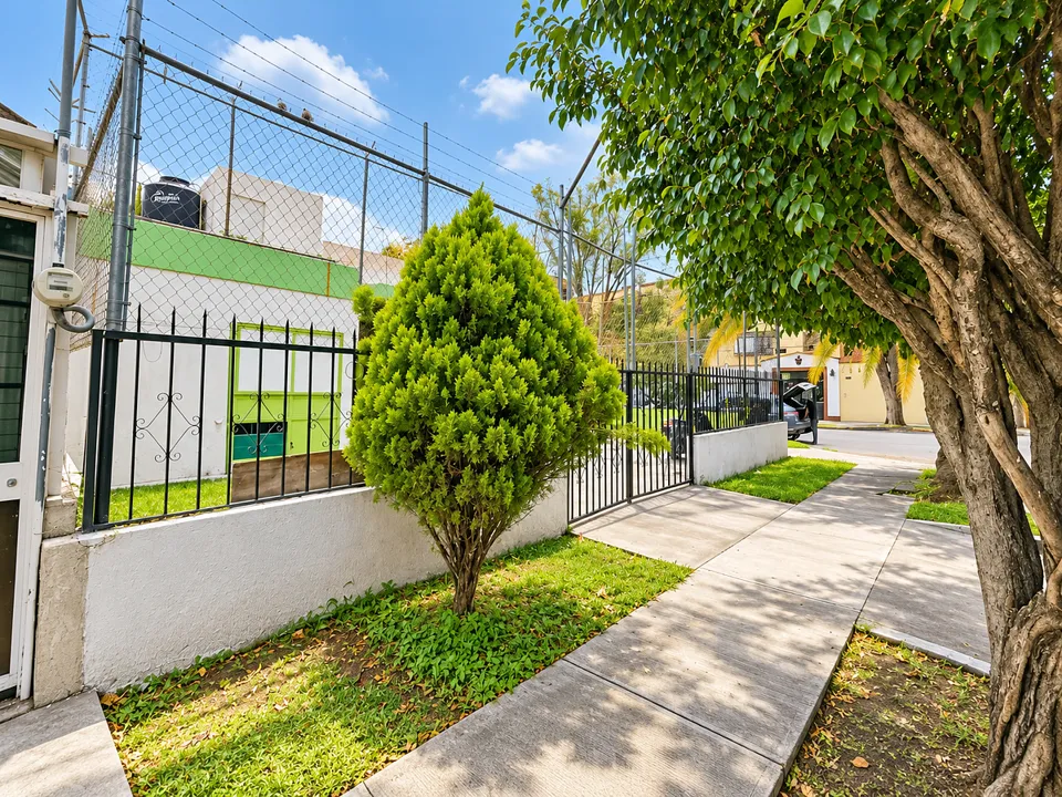 Foto 8 de Terreno en venta en Colonia Chapalita
