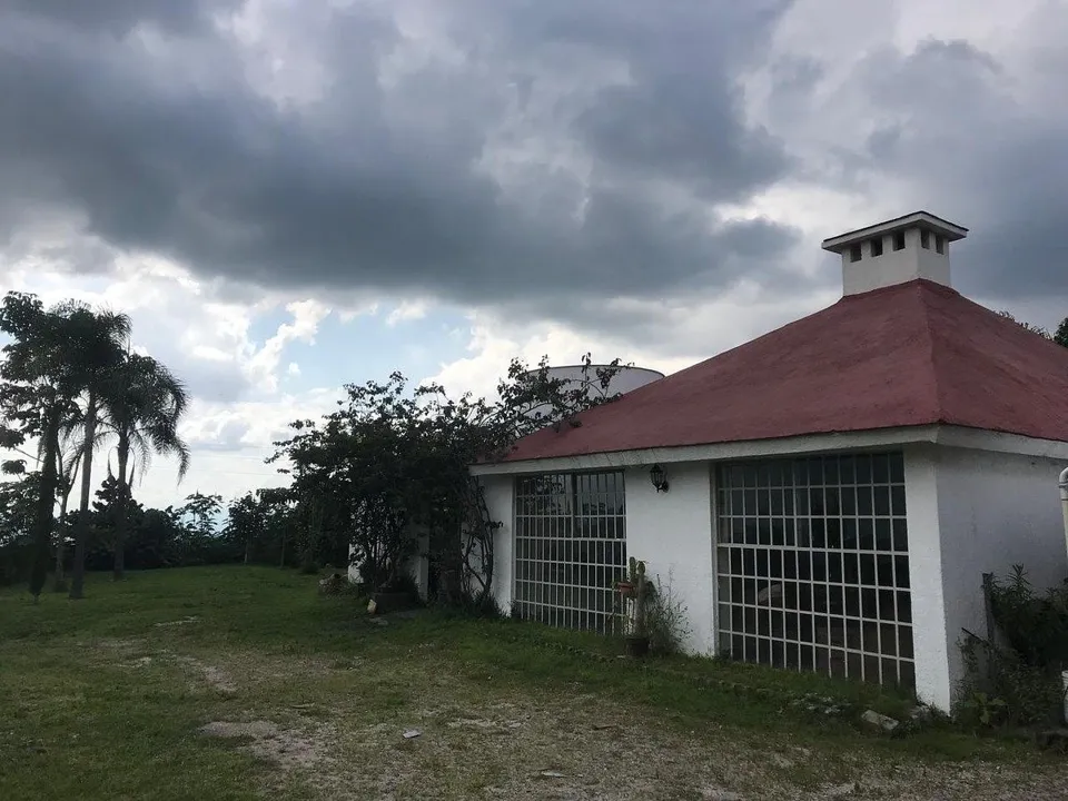 Foto 2 de CASA EN VENTA CAMINO A SAN ISIDRO MAZATEPEC, TLAJOMULCO DE ZUÑIGA, JALISCO