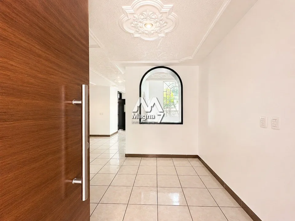 Foto 6 de Casa en renta en Bugambilias