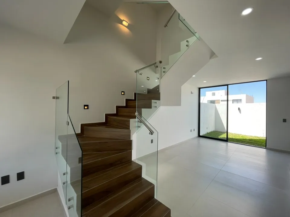Foto 2 de Casa en venta en P DEL ALVA BV VALLE IMPERIAL , VALLE IMPERIAL, ZAPOPAN